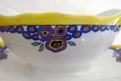 Saucière Art Déco, décor stylisé coloré, faïence Boch la Louvière