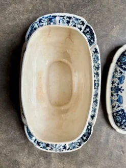 Saucière avec couvercle Gien en terre de fer bleue, service 
