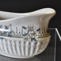 Saucière à bec en porcelaine de Chauvigny France