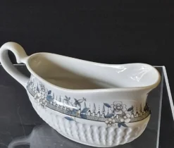 Saucière à bec en porcelaine de Chauvigny France