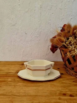 Saucière beige et dorée Saint Amand vintage