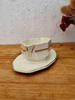 Saucière beige et dorée Saint Amand vintage