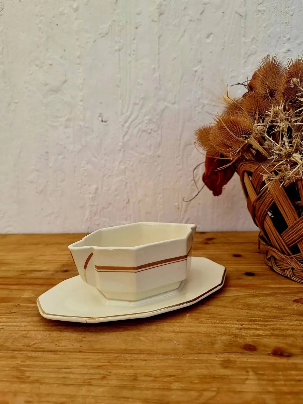 Saucière beige et dorée Saint Amand vintage