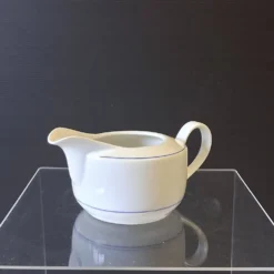 Saucière blanche en porcelaine