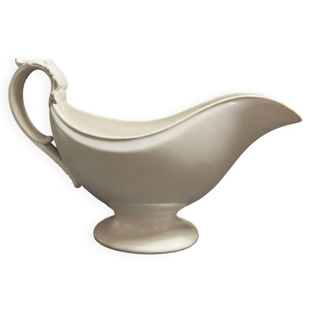 Saucière blanche terre de fer Creil et Montereau fin XIXème