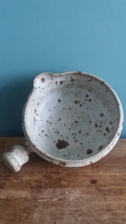 Saucière, caquelon signé Gustave Tiffoche, Saint-Nazaire, 1975