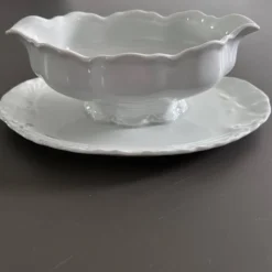 Saucière classique en porcelaine