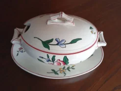 Saucière couverte sur dormant Sarreguemines