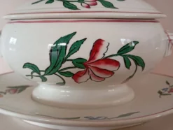 Saucière couverte sur dormant Sarreguemines