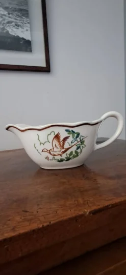 Saucière Digoin Sarreguemines décor peint à la main de gibier d'eau