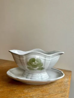 Saucière en faïence , Niderviller
