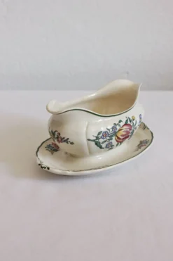 Saucière en faïence vintage 