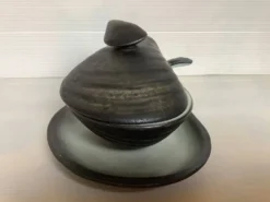Saucière en forme de coquillage