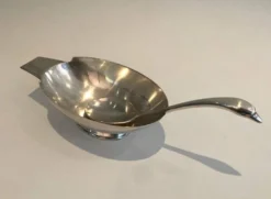 Saucière en forme de cygne en métal argenté