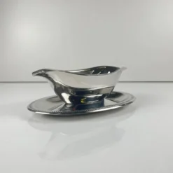 Saucière en métal style empire, couleur argenté