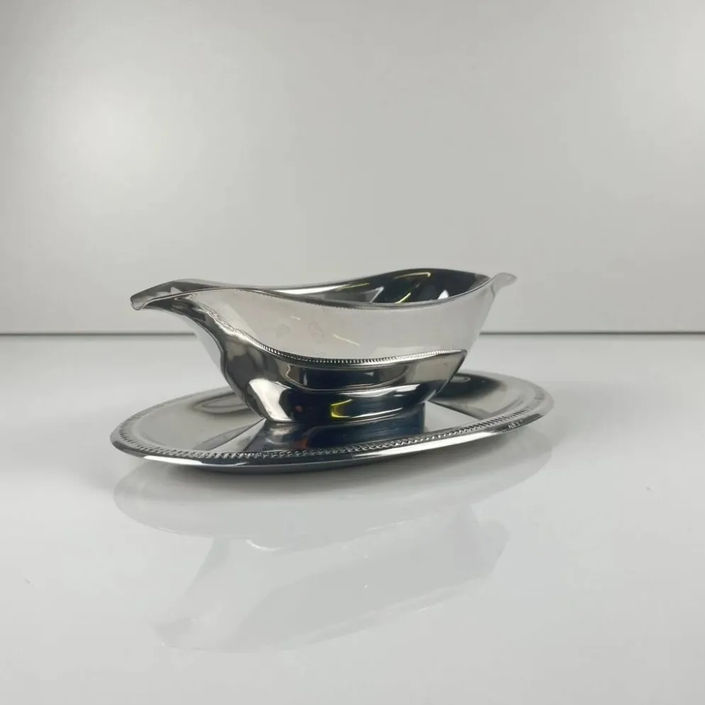 Saucière en métal style empire, couleur argenté