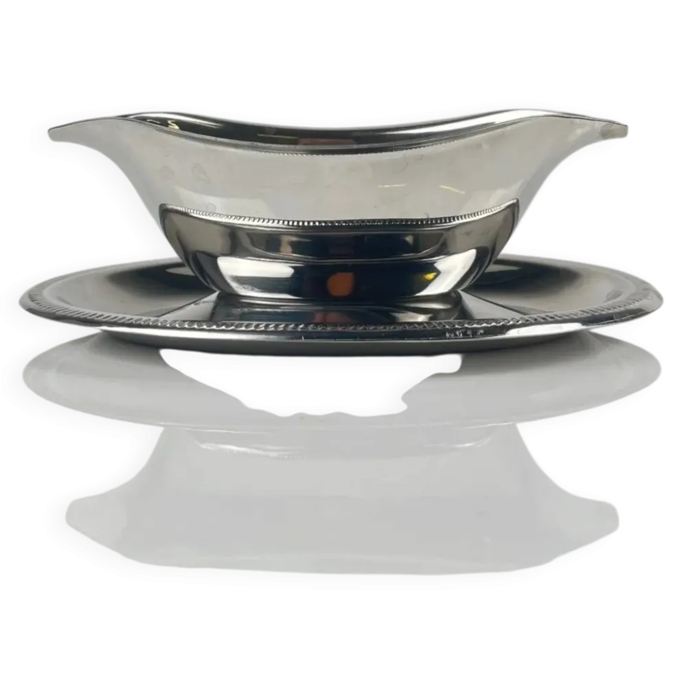 Saucière en métal style empire, couleur argenté