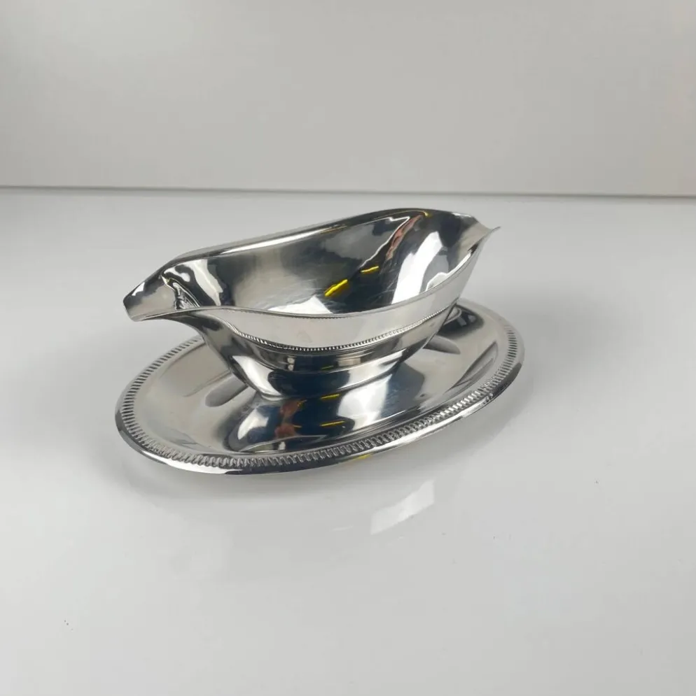 Saucière en métal style empire, couleur argenté