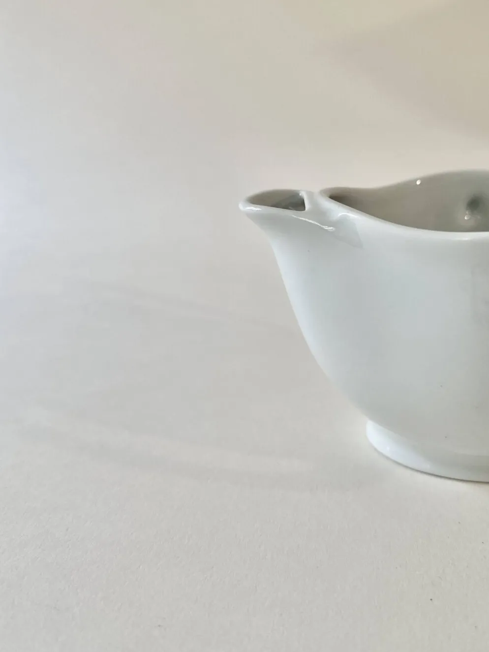Saucière en porcelaine de Limoges
