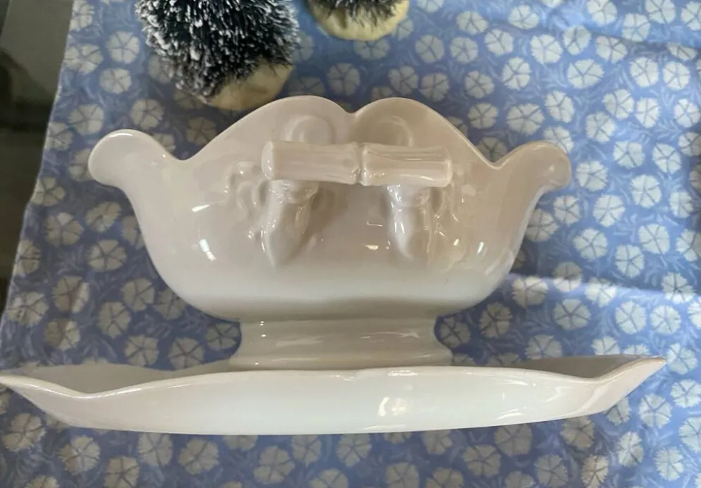 Saucière en porcelaine motif bambou ancienne