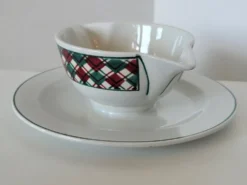 Saucière en porcelaine opaque décor carreaux