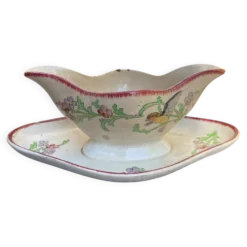 Saucière en terer de fer polychrome 