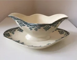 Saucière en Terre de Fer Choisy le Roi modèle Bordeaux