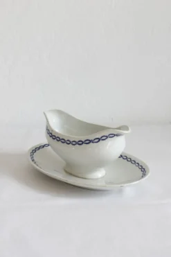 Saucière en terre de fer 