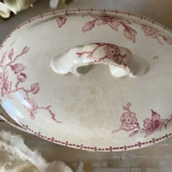 Saucière en terre de fer Lunéville modèle Hollandais