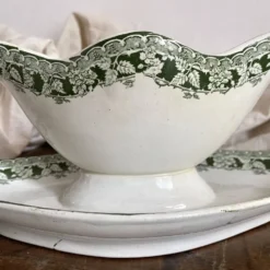 Saucière en terre de fer St Amand 