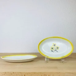 Saucière et deux raviers en faïence vintage