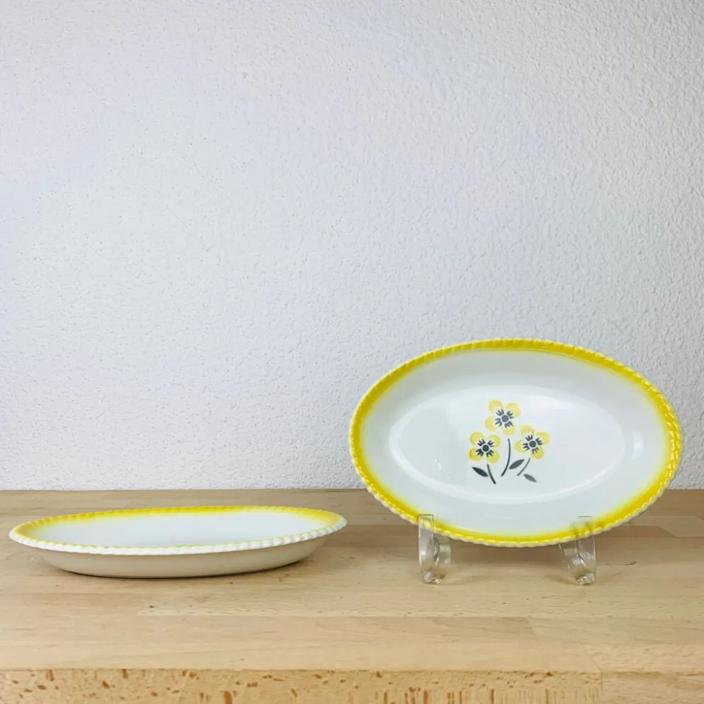Saucière et deux raviers en faïence vintage