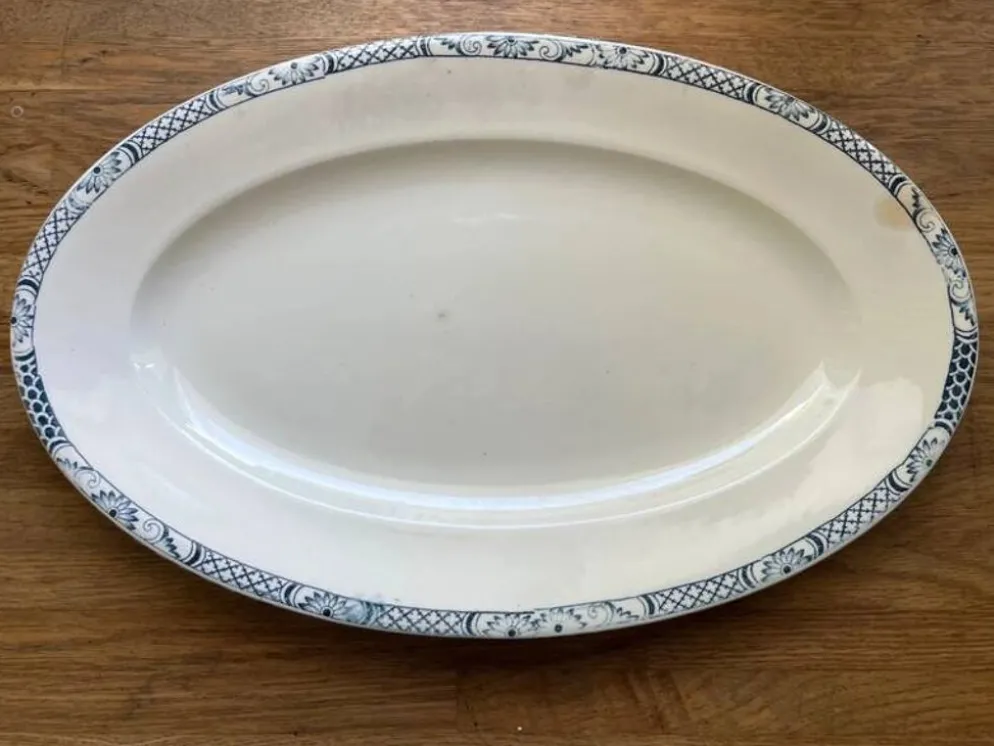 Saucière et plat faïence ancienne Salins - Terre de fer