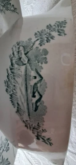 Saucière faïencerie de Pexonne. Modèle Champêtre Terre de fer