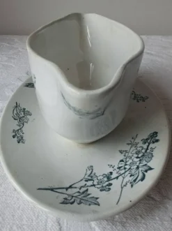 Saucière faïencerie de Pexonne. Modèle Champêtre Terre de fer