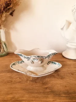 Saucière fin XVIIIe St amand en terre de fer