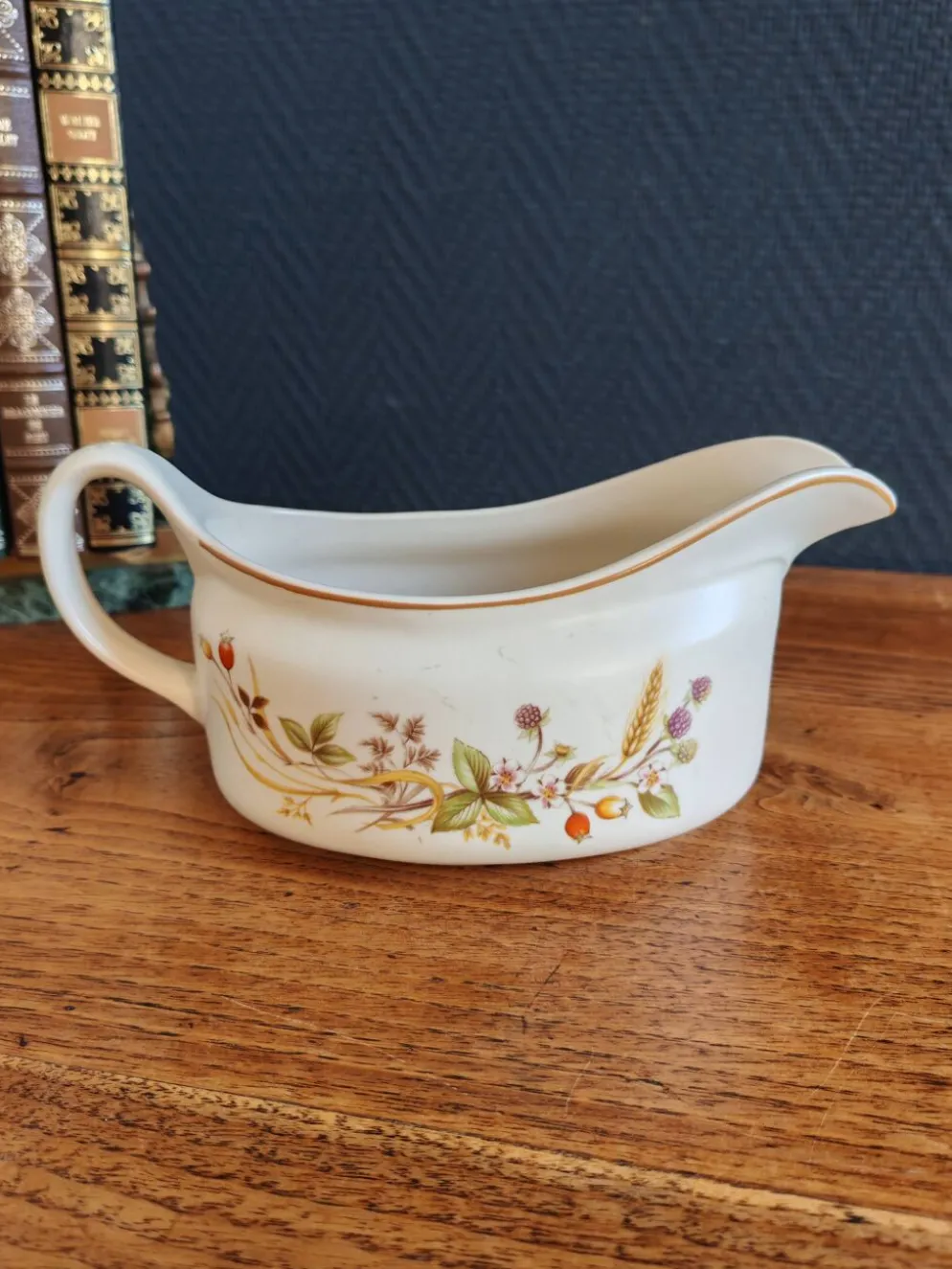 Saucière "Harvest 1418" en porcelaine anglaise