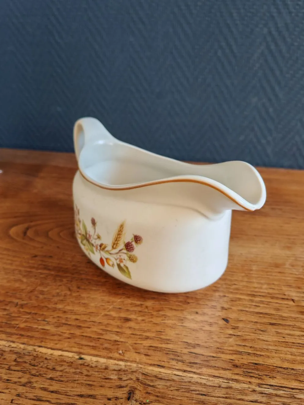 Saucière "Harvest 1418" en porcelaine anglaise