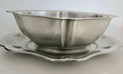 Saucière inox patiné