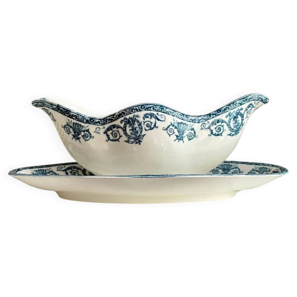 Saucière Léon Graves en terre de fer, service "Marie-Louise"