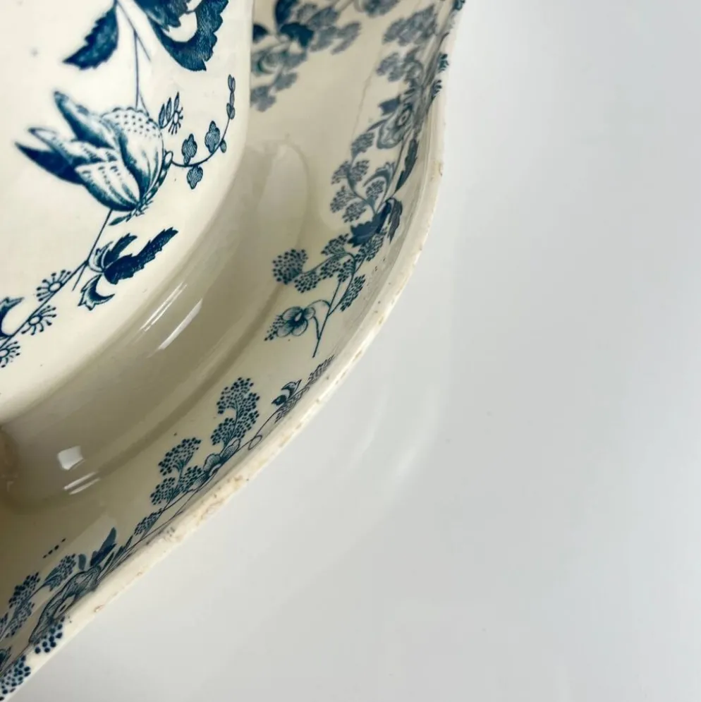 Saucière Longwy fin XIXe "Ycho" , terre de fer bleu