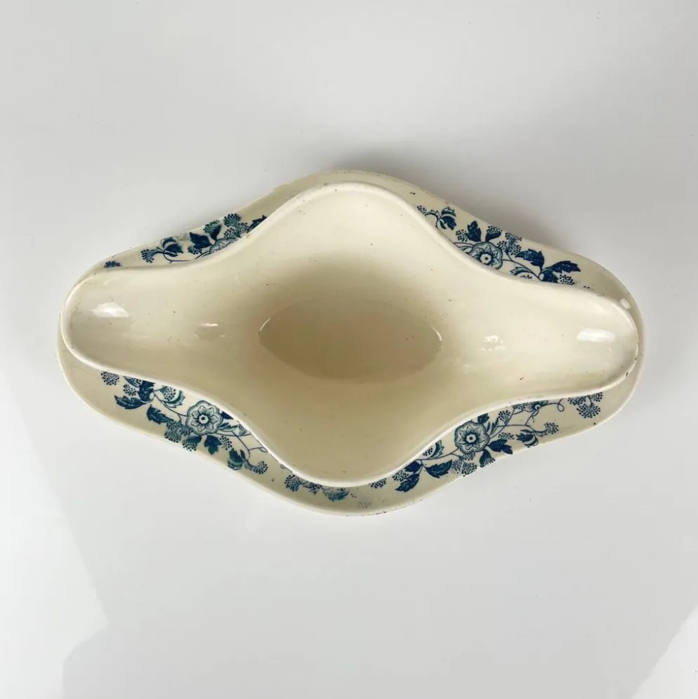 Saucière Longwy fin XIXe "Ycho" , terre de fer bleu