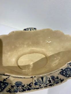 Saucière manufacture de Gien début XX siècle .