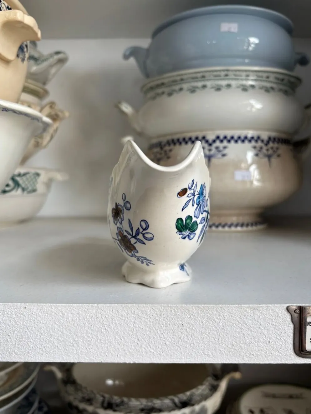Saucière Mason's en terre de fer polychrome, service "Belvedere" - début XXème siècle