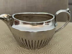 Saucière métal argenté