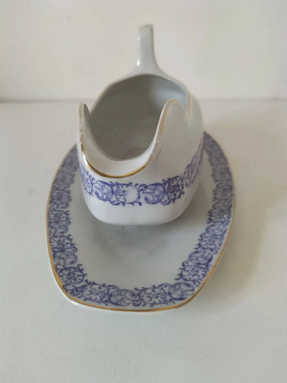 Saucière porcelaine Bavaria H.J.Co parme 1920–30