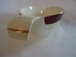 Saucière porcelaine opaque digoin sarreguemines modèle pasteur