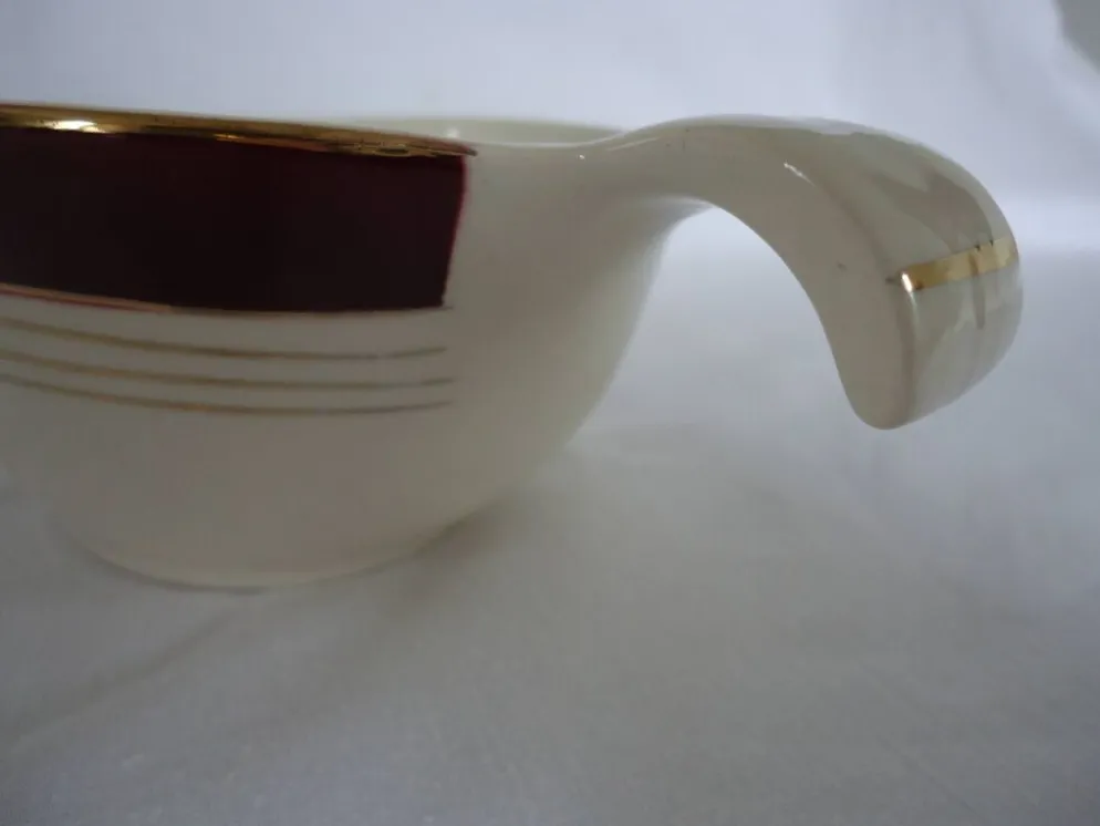 Saucière porcelaine opaque digoin sarreguemines modèle pasteur
