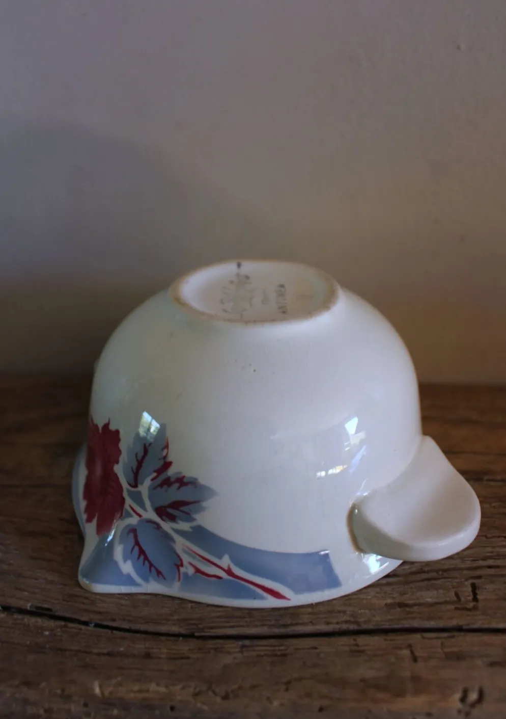 Saucière Rose rouge feuillage bleu Antinea Sarreguemines Art déco