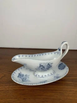 Saucière Sarreguemines U&C modèle Flore, XIXème s
